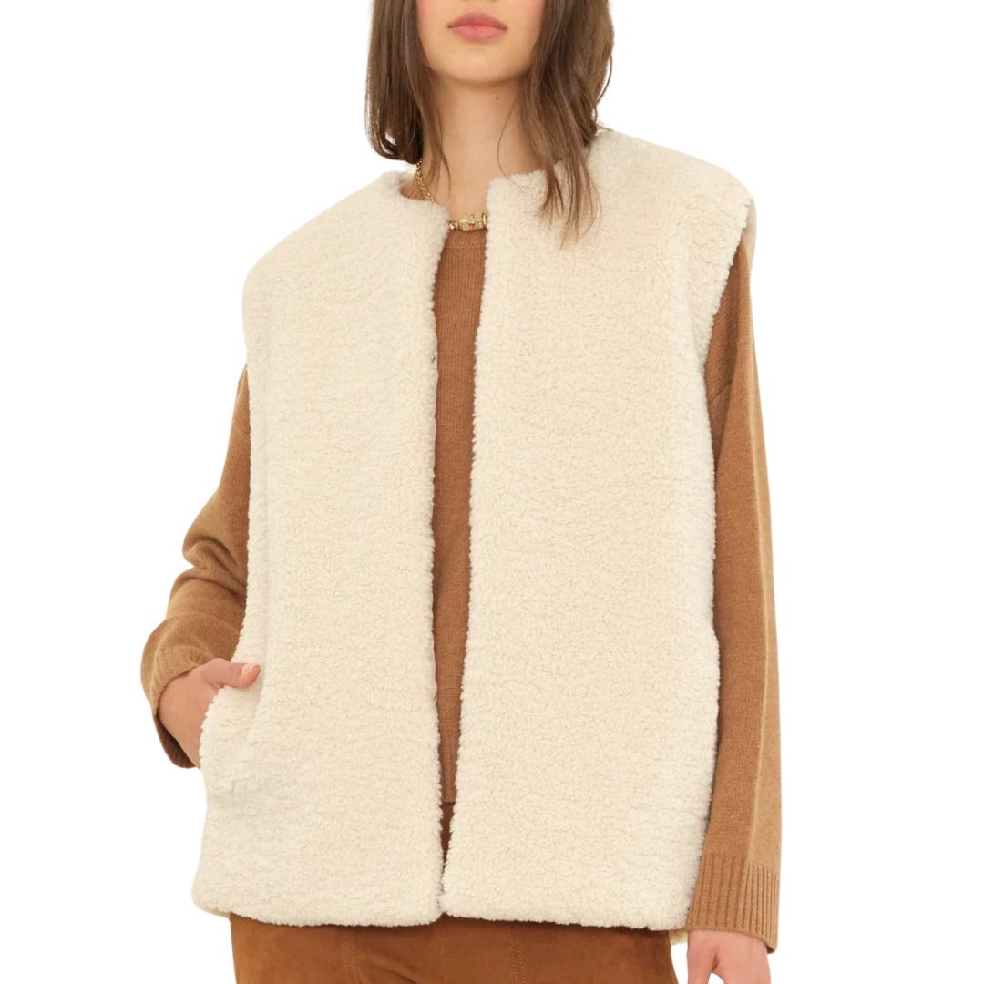 Thea Vest in Cream