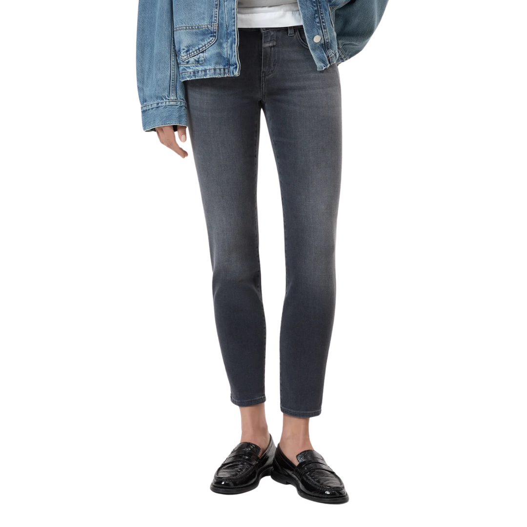 Baker 32" in Dark Grey