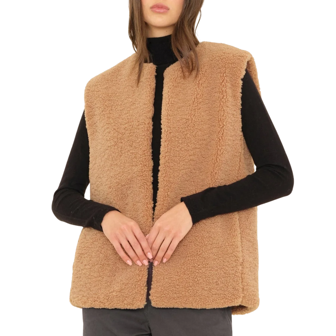 Thea Vest in Teddy Brown