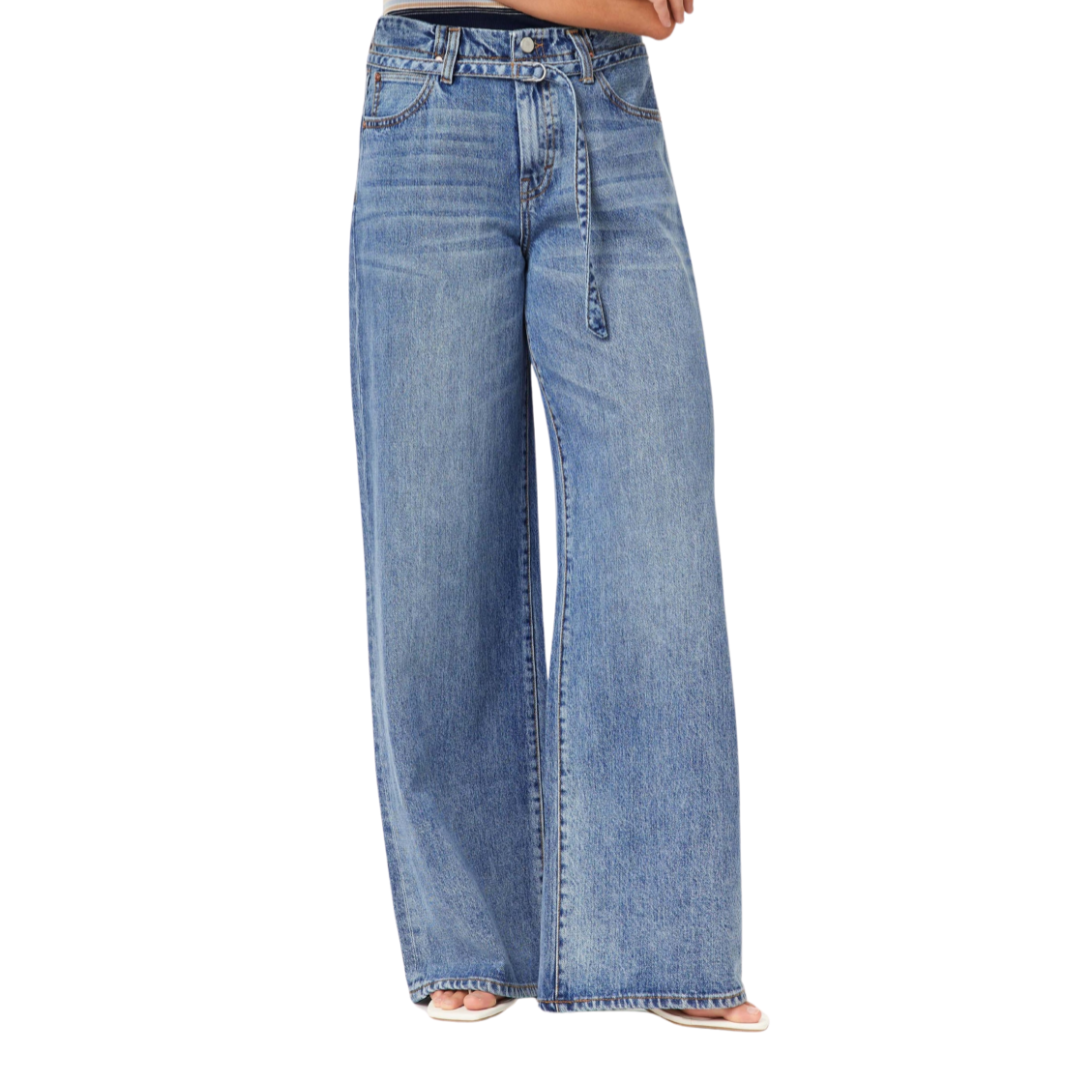 Brynn Belted Wide Leg Jeans in Cove