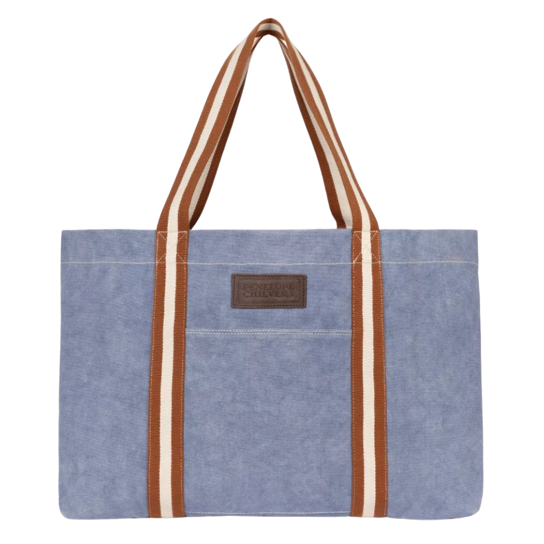 Wilderness Waxed Cotton Canvas Tote in Navy