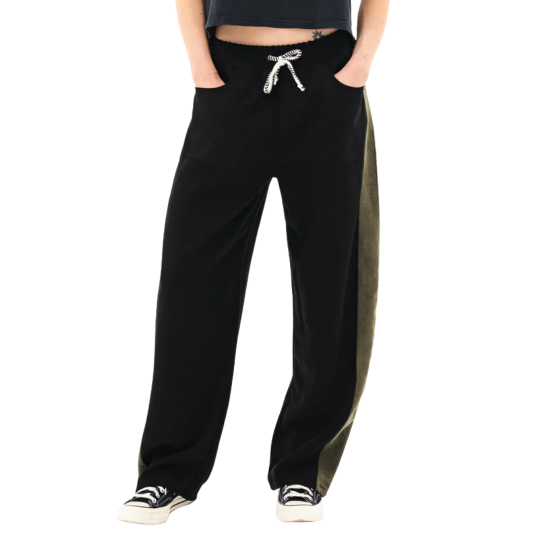 Cancun Pant in Safari Green/Black