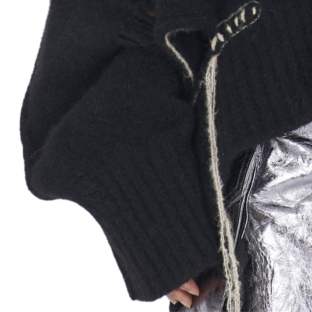 Yak Side Opening V-neck Sweater in Black