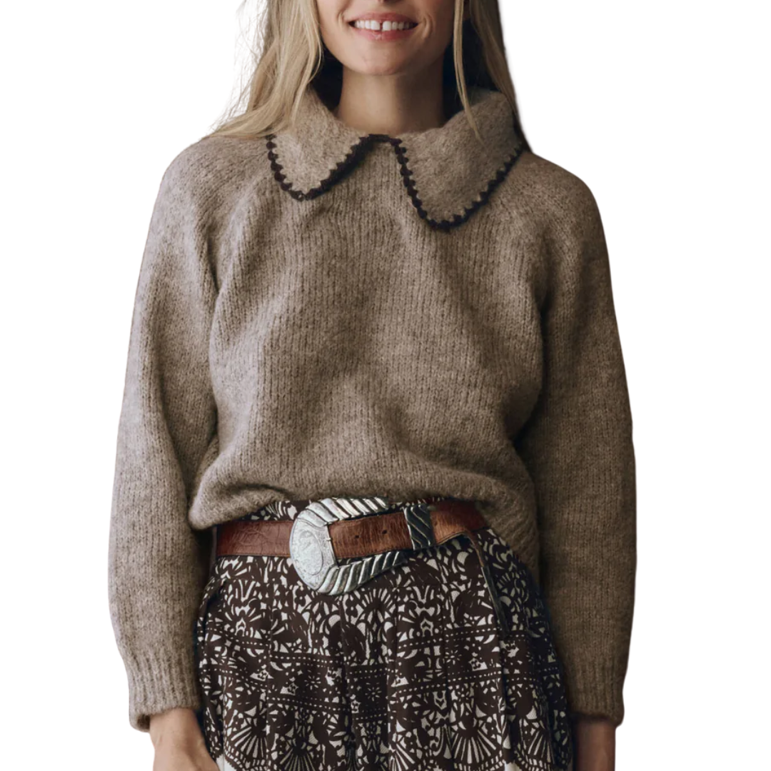 Crocket Collar Pullover in Oat with Brown
