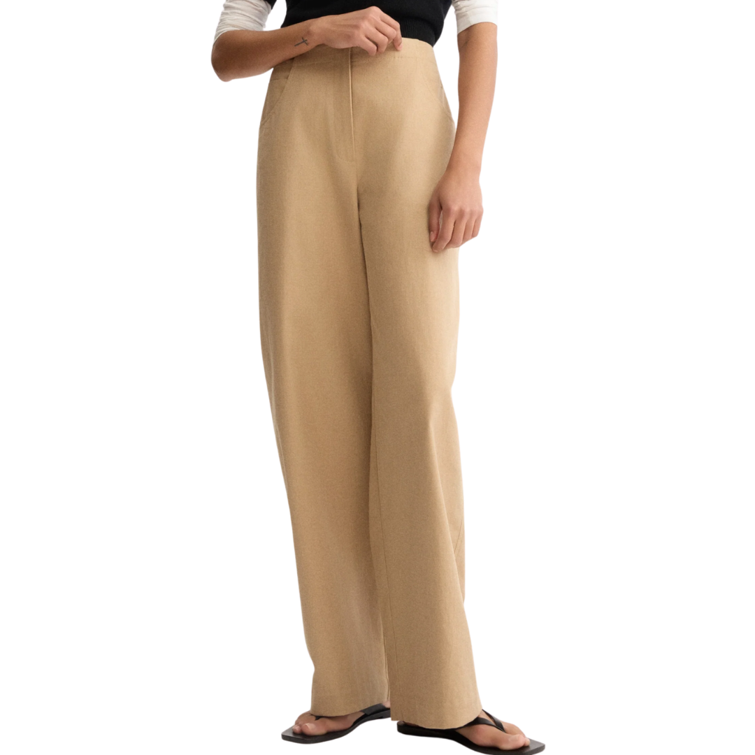 Leroy Flat Front Barrel Pants in Khaki