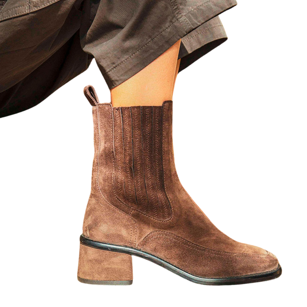 Colette Heeled Ankle Boots in Crosta Corvino