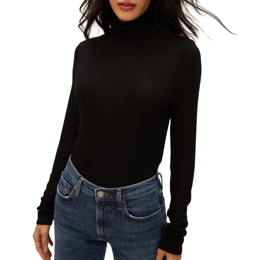 Tara Crop Turtleneck in Black