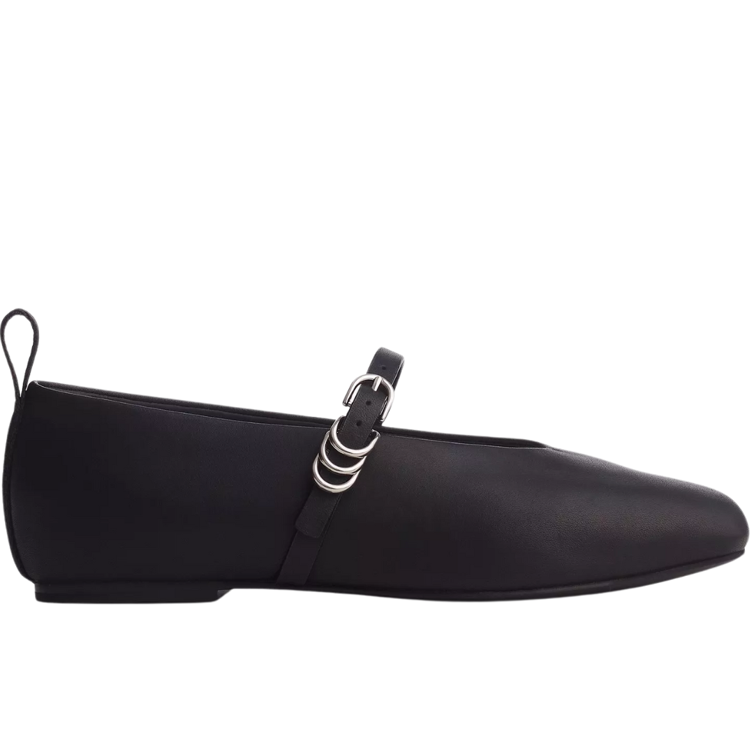Spire Mary Janes in Black
