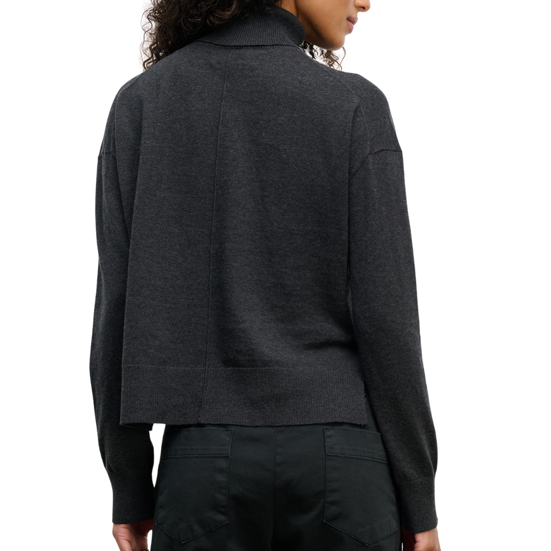 Libra Turtleneck Sweater in Cinder
