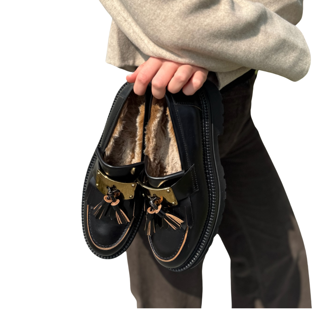 Siena-M Flats in Portobello Black