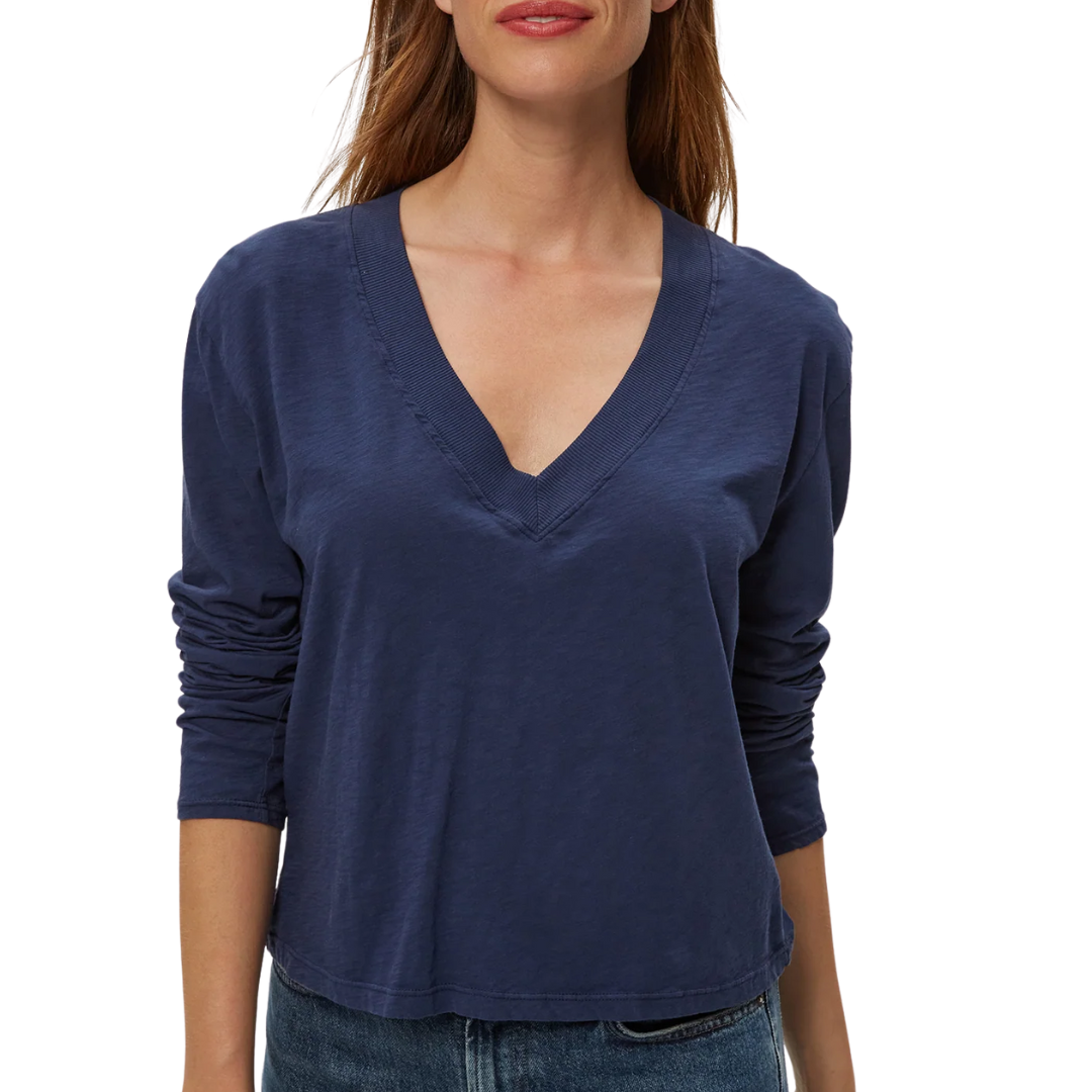 Brea Cropped V-Neck in Nocturnal