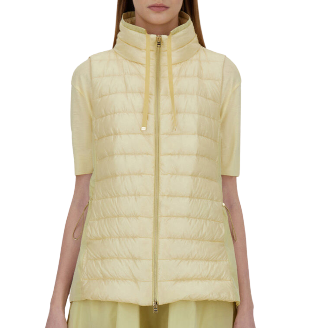 Nylon Ultralight Techno Taffeta Vest in Ivory
