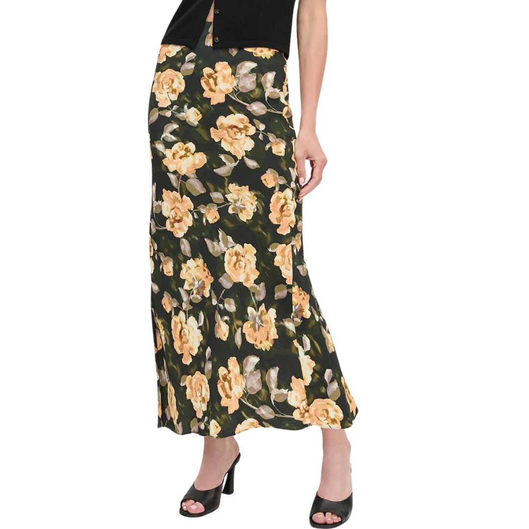 Favorite Skirt in Golden Flowerbed