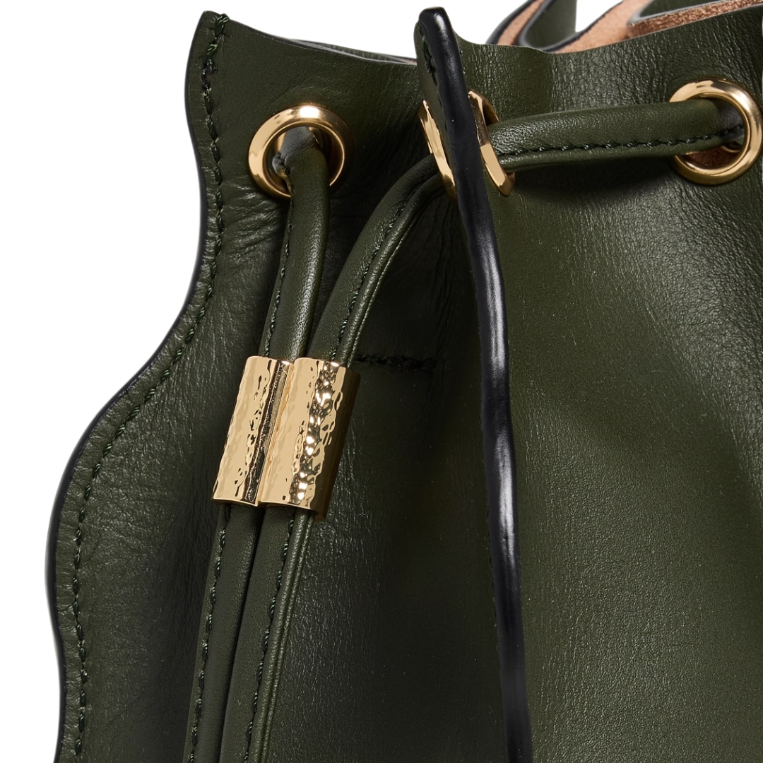 Adria Pleated Wave Pochette in Militaire