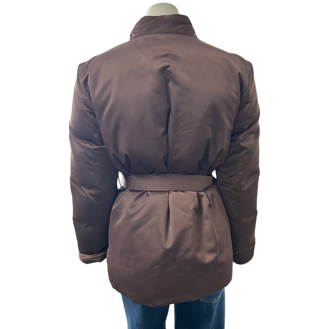 Down Jacket With Belt in Brown