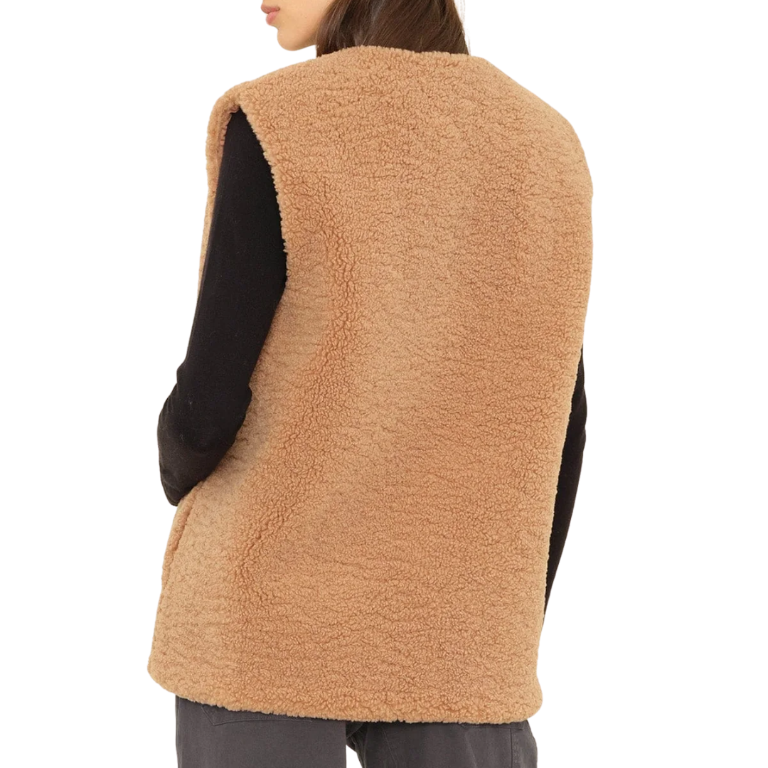 Thea Vest in Teddy Brown