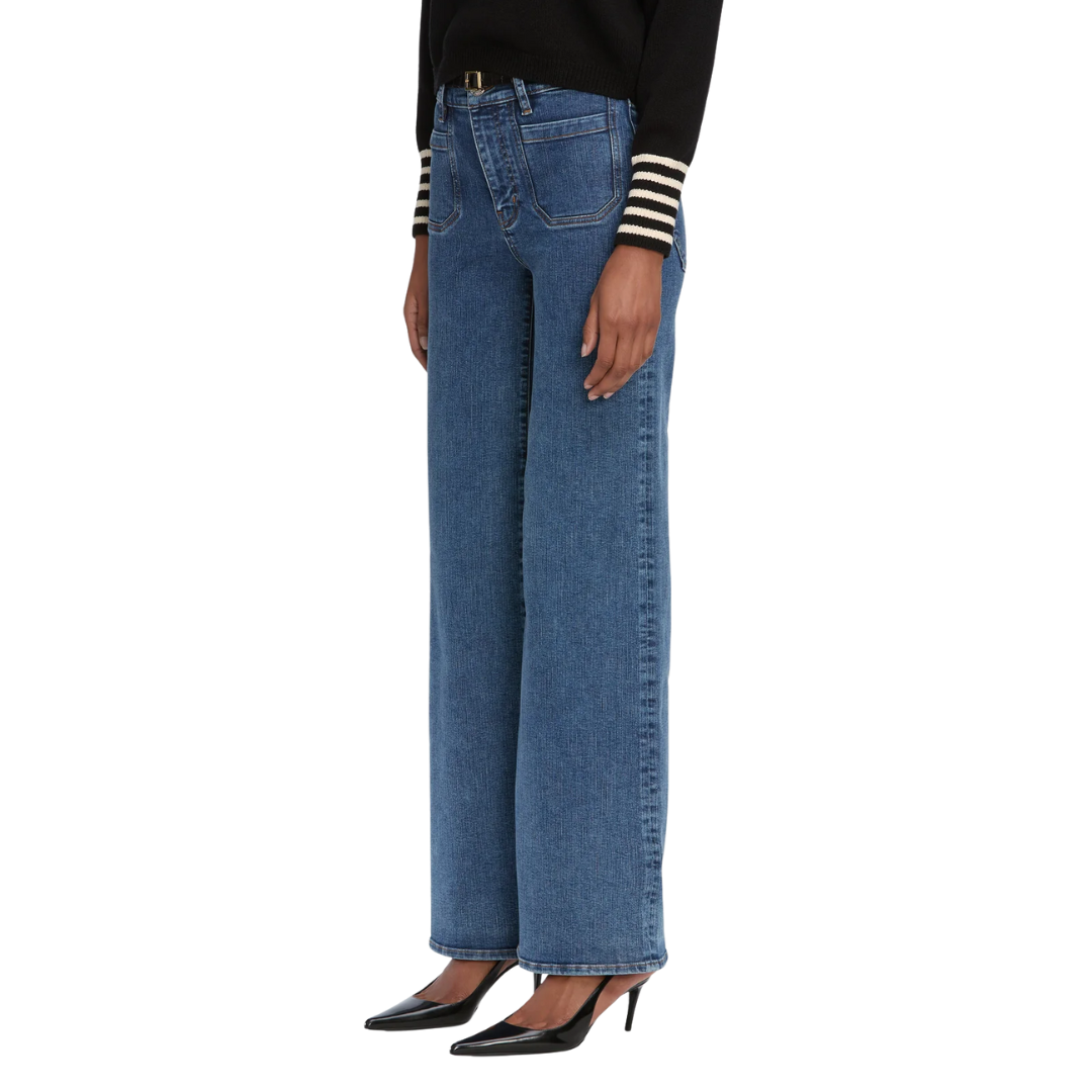 Le Slim Palazzo Modernist in Esteem