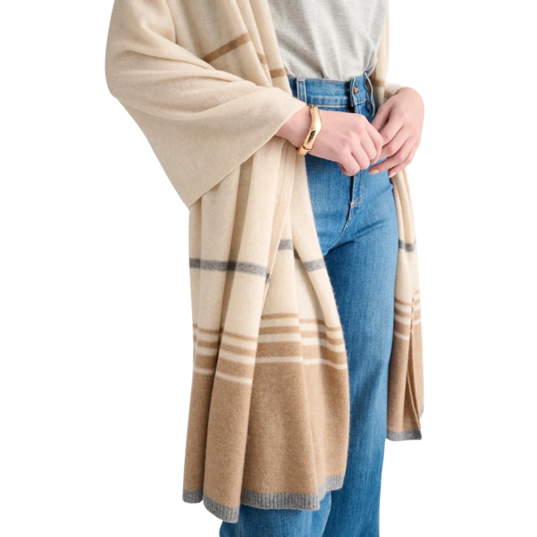 Colorblock Travel Wrap in Sandstone