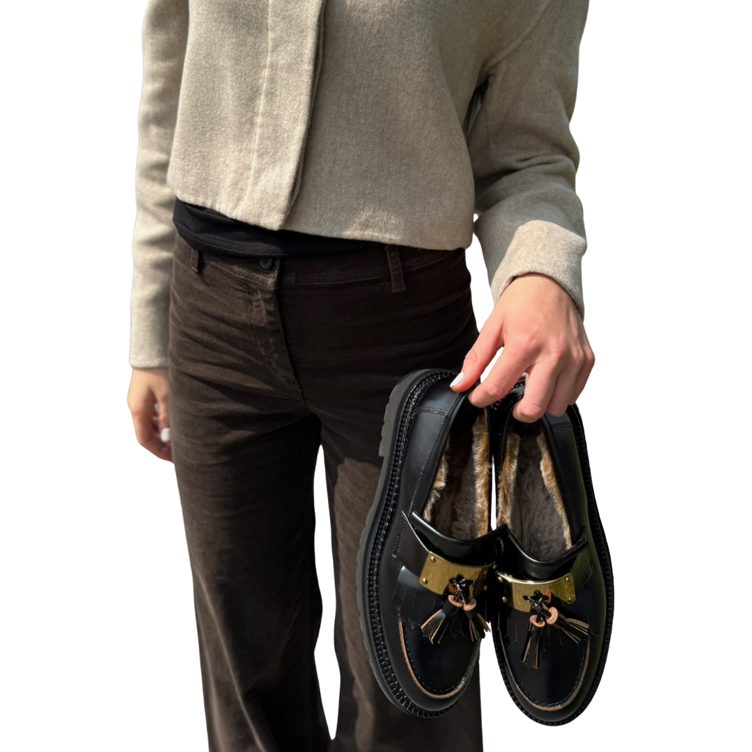 Siena-M Flats in Portobello Black