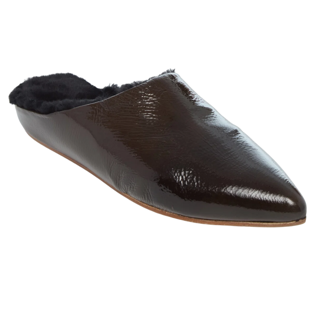 Dia Shearling Slide in Moule Crinkled Patent