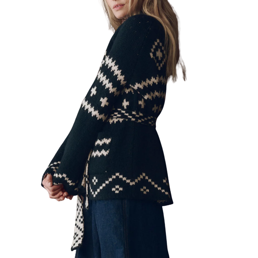Reversible Shepherd Cardigan in Navy and Cream