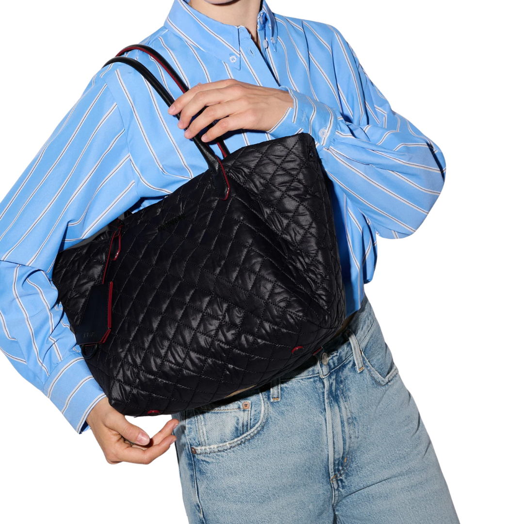 Small Daily Tote in Black