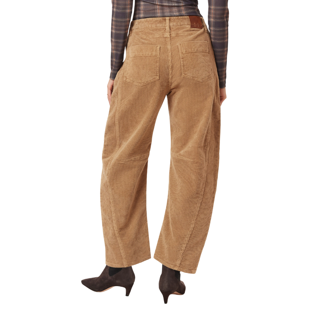 Harper Corduroy Cropped Barrel in Fawn