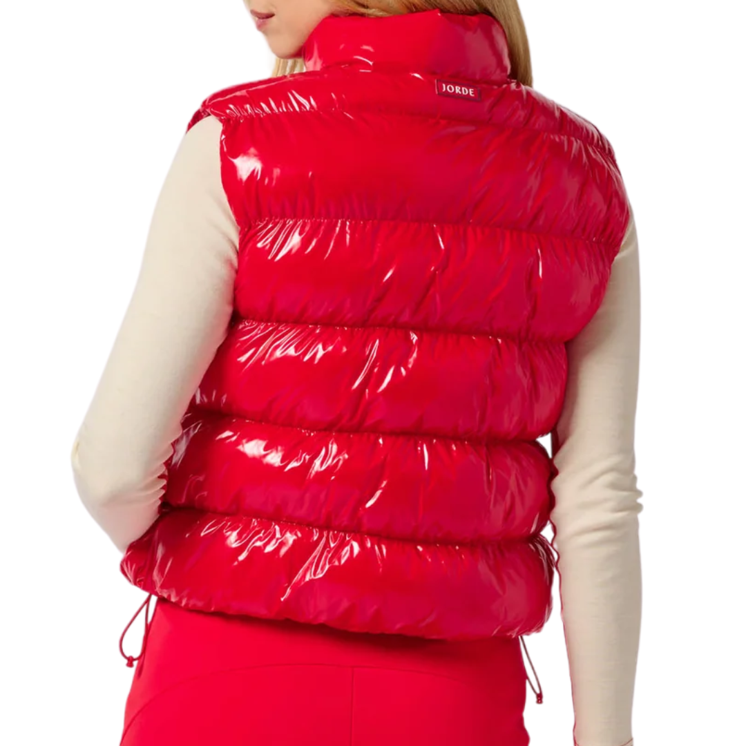 Nell Vest in Gondola