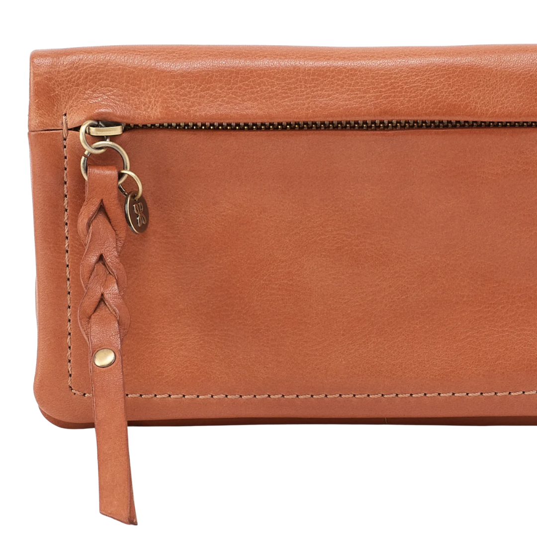 Lumen Wallet in Harvest Wheat