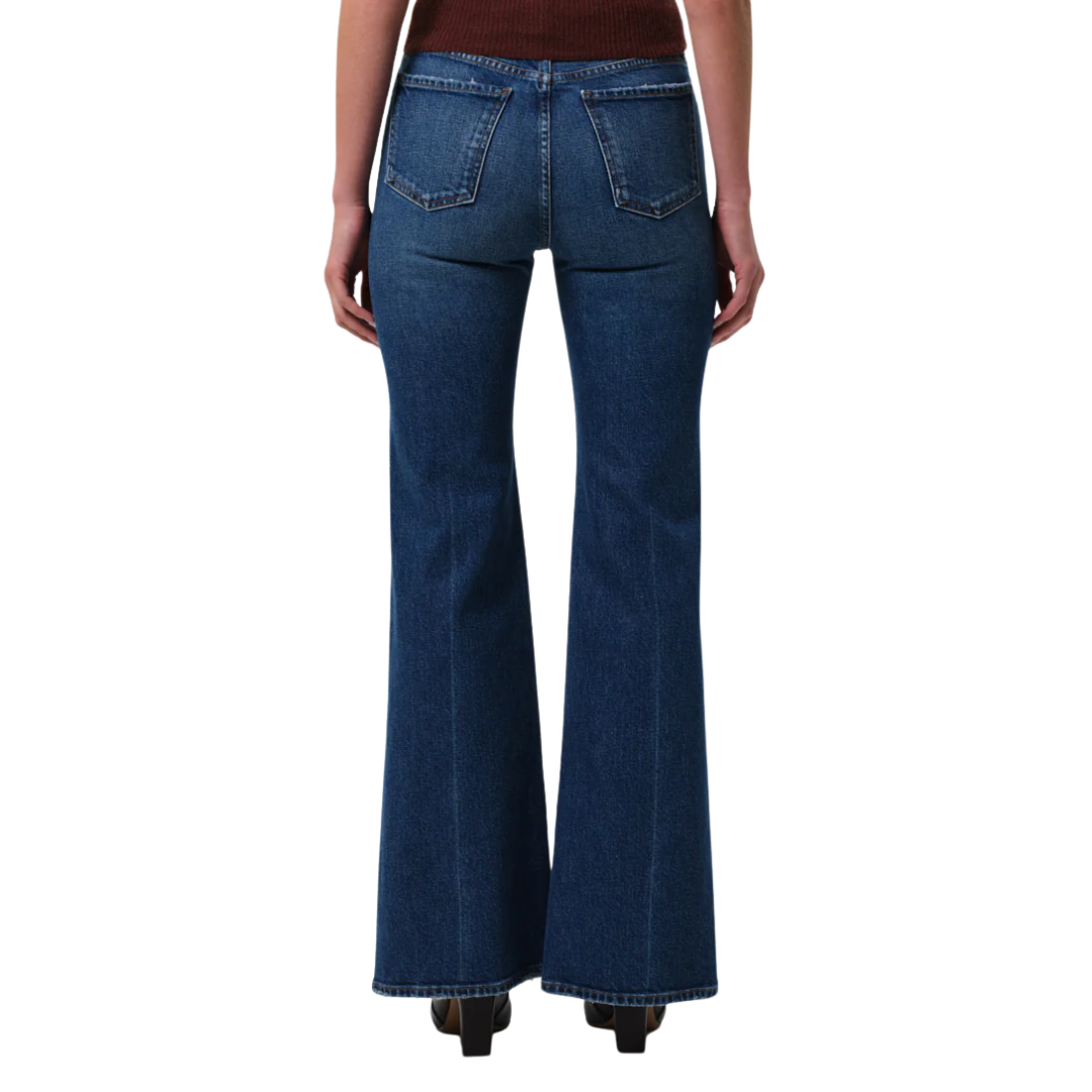 Kimberly 70’s Flare in Cruise
