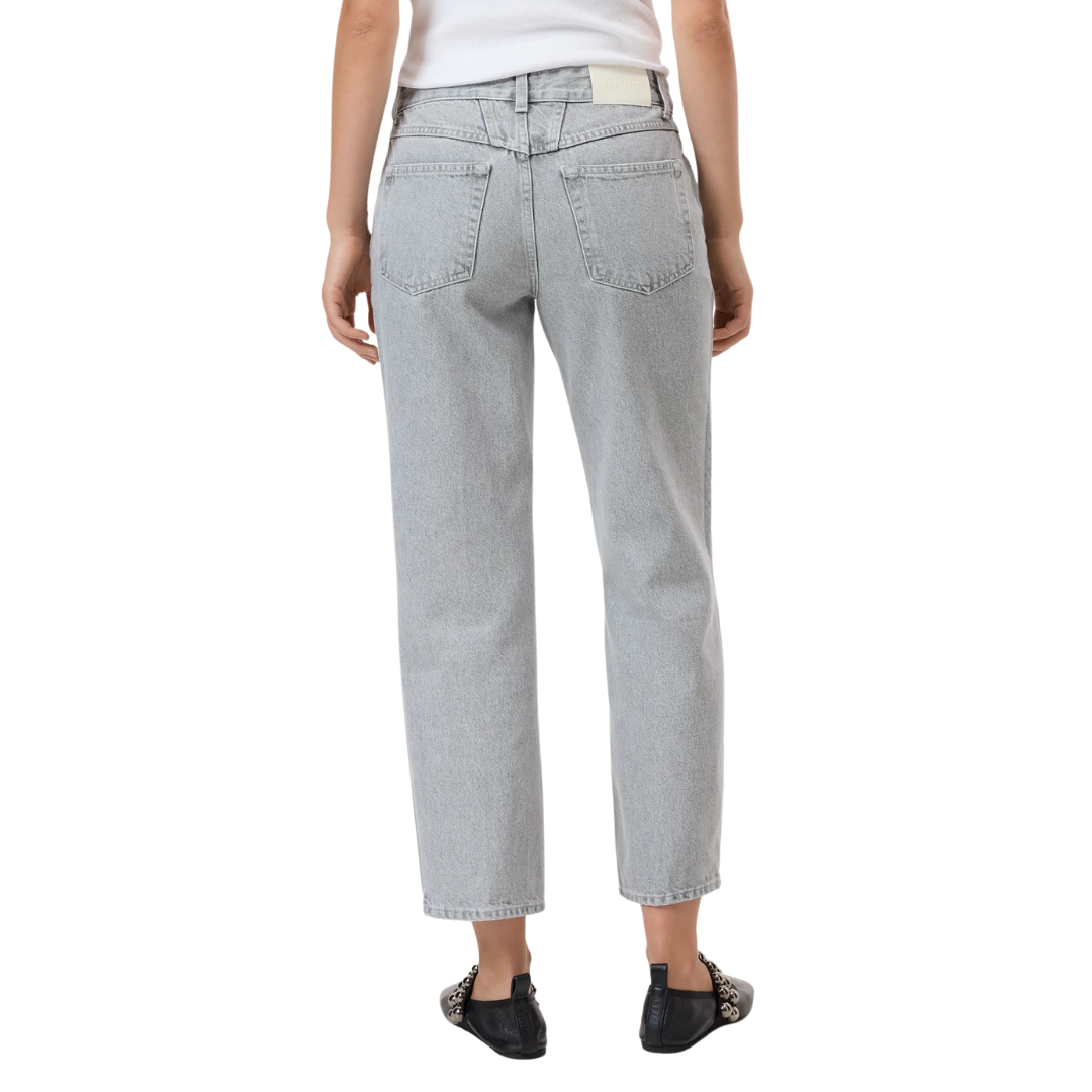 Milo Straight in Mid Grey
