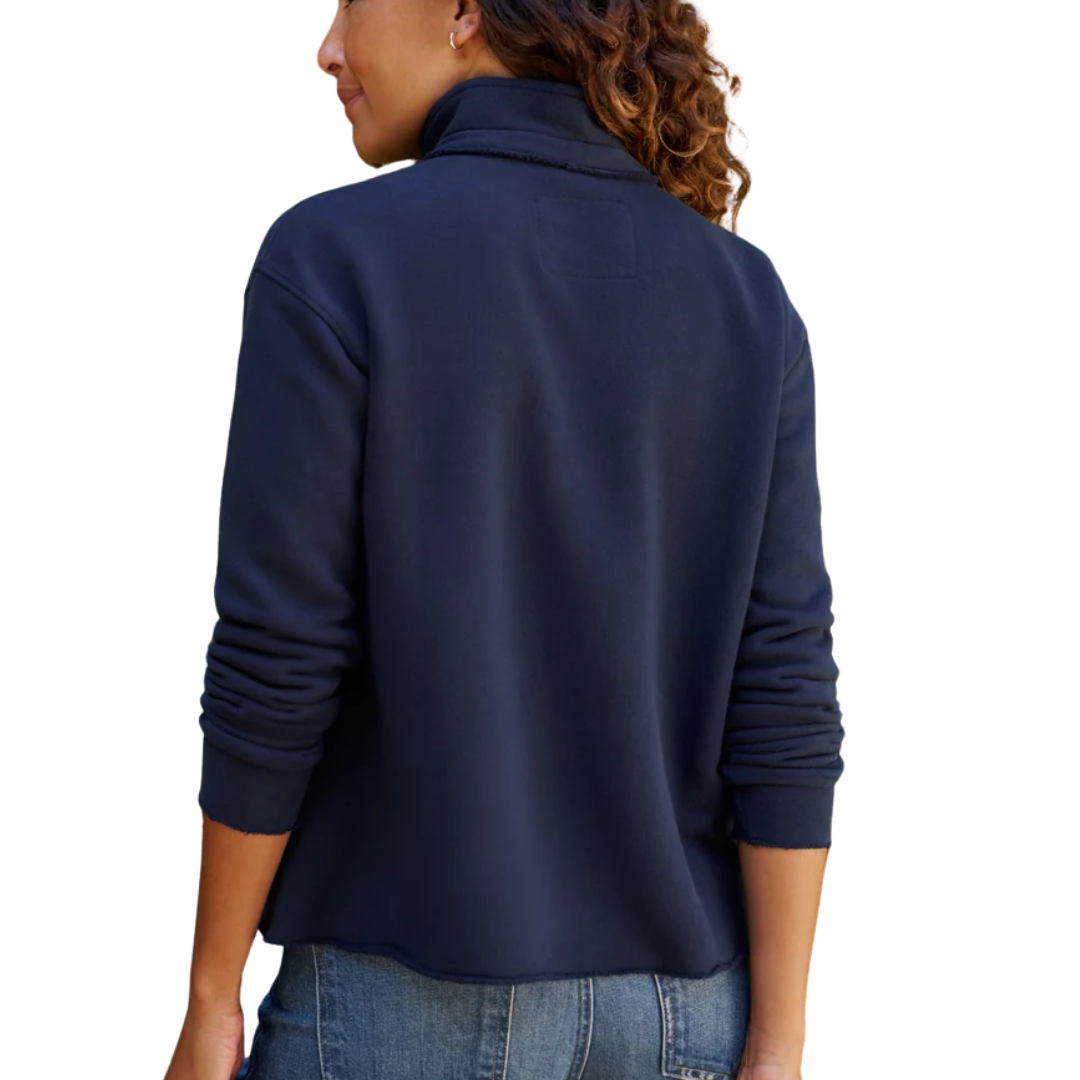 Patrick Popover Henley in Classic Navy