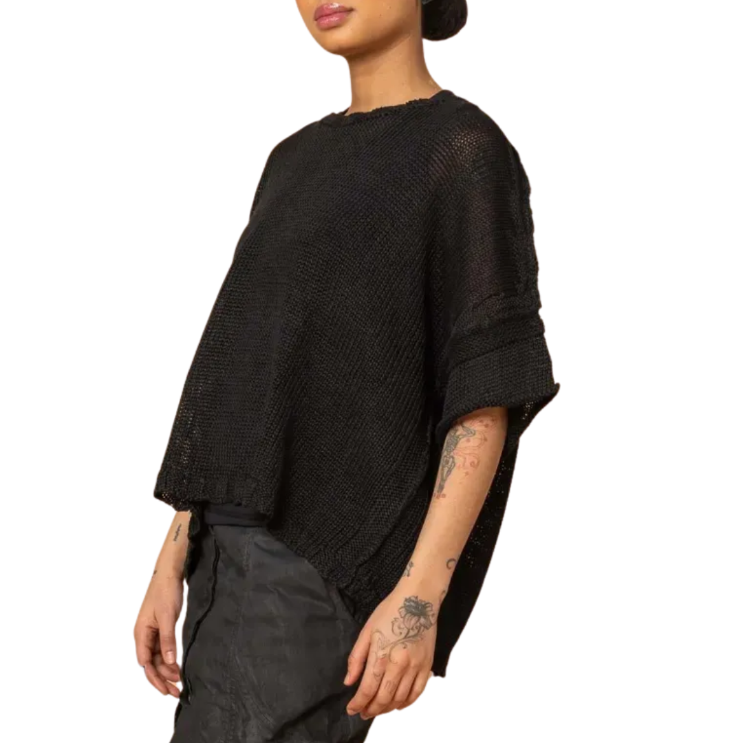 Short Sleeve Knit Pullover in Black
