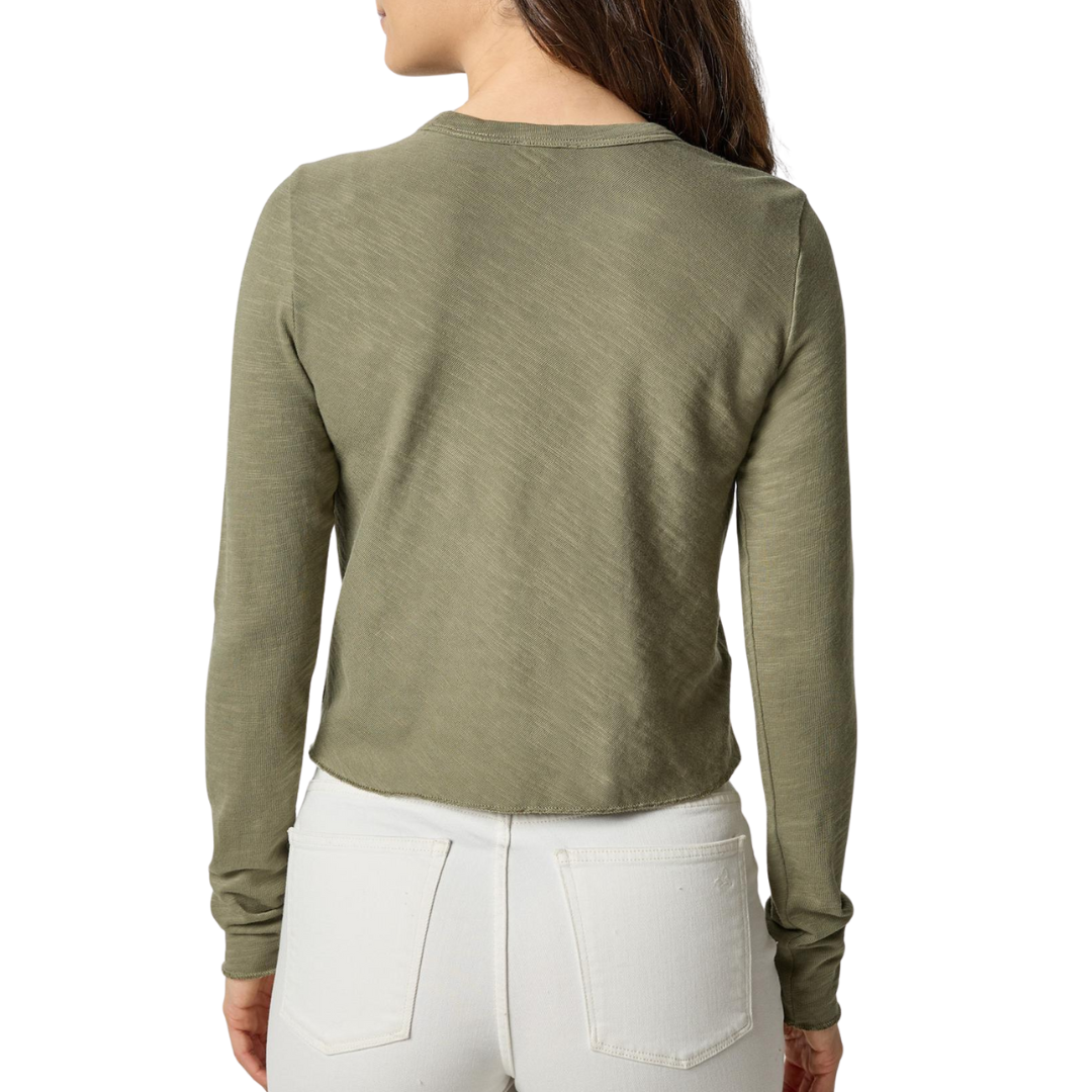 Long Sleeve Cropped Tee in Matcha