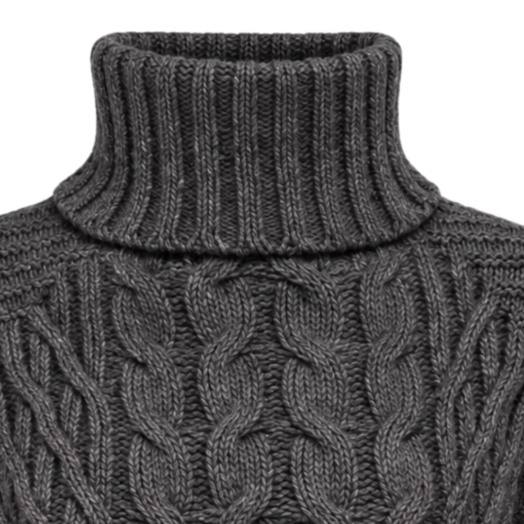 Chunky Cable Tabard Relaxed Turtleneck in Pepper