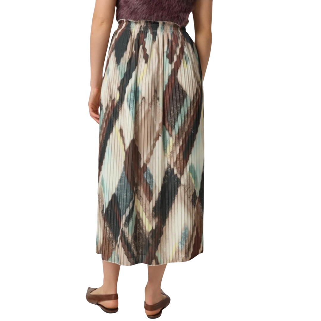 Pleated Maxi Skirt in Cappuccino Plaid