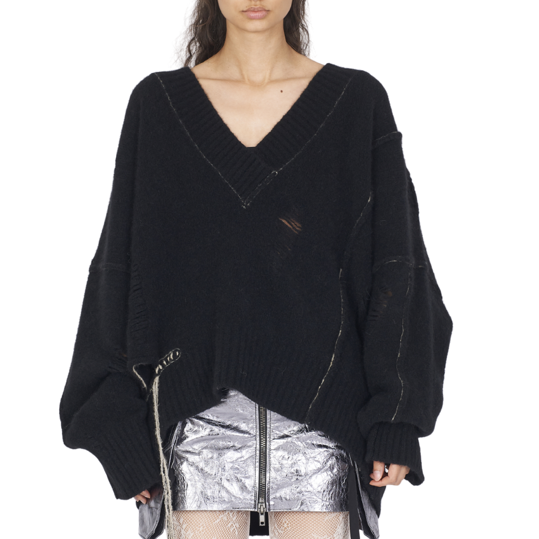 Yak Side Opening V-neck Sweater in Black