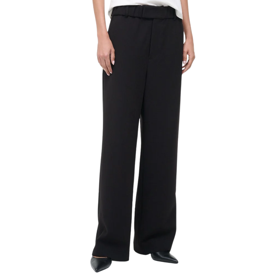 Jerome Pant in Black