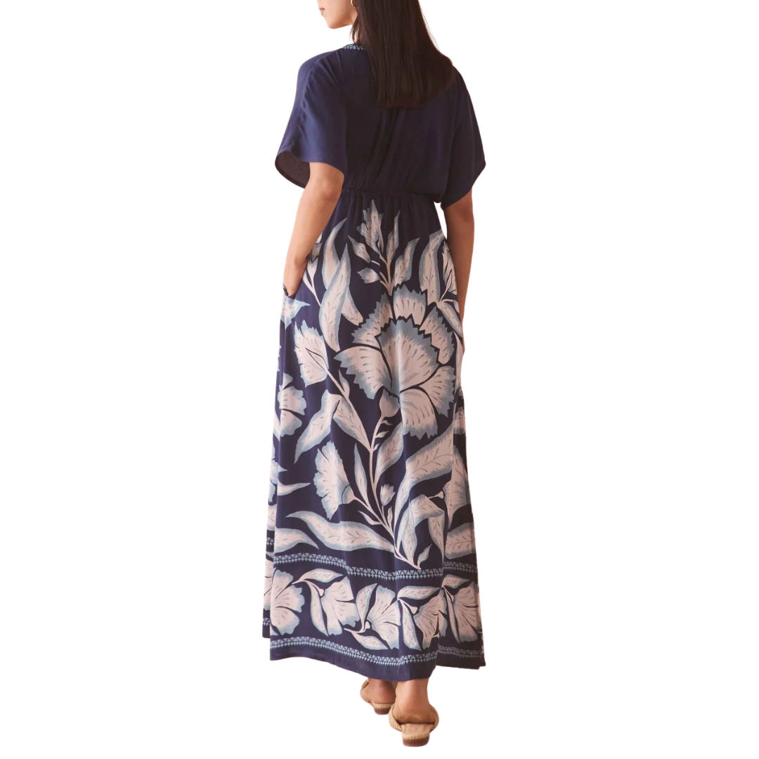 Pia Caftan in Adelaide Mariner