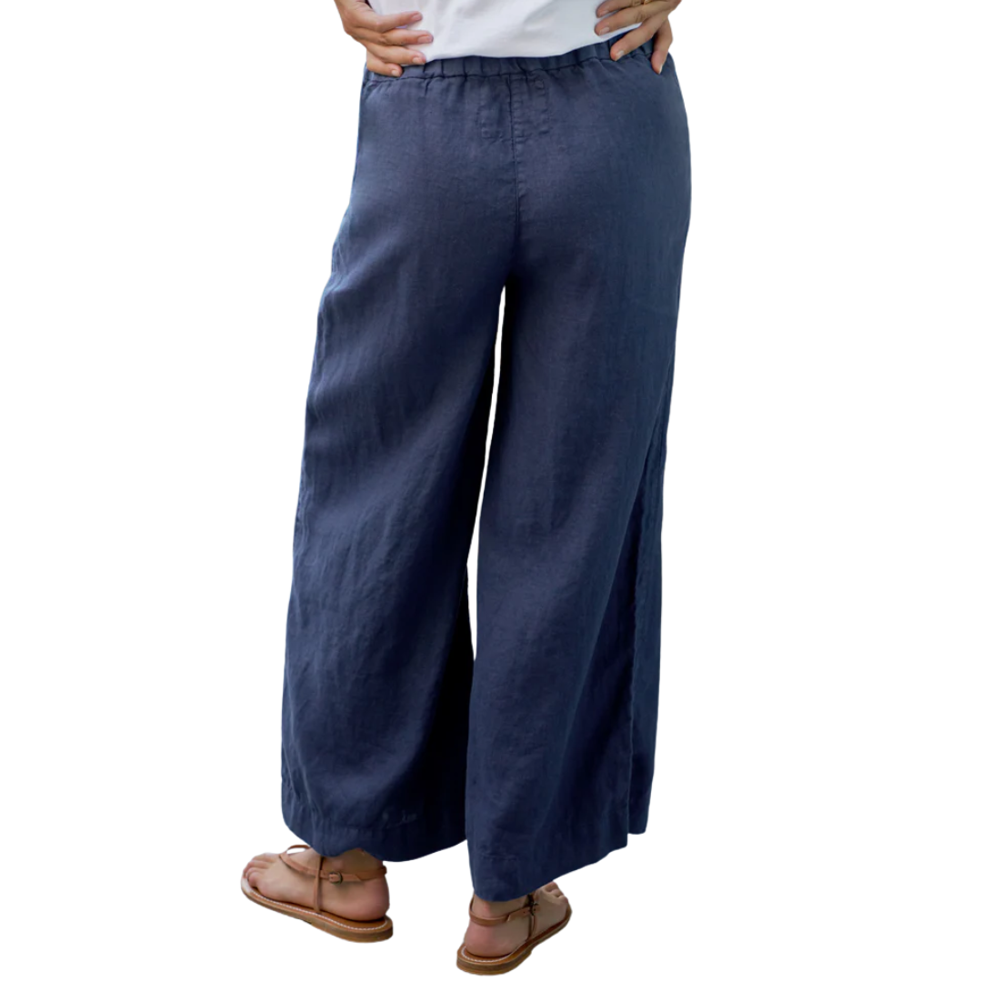 Maisie Wide-Leg Pull-On Pant in Navy