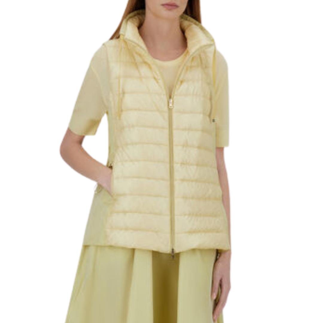 Nylon Ultralight Techno Taffeta Vest in Ivory