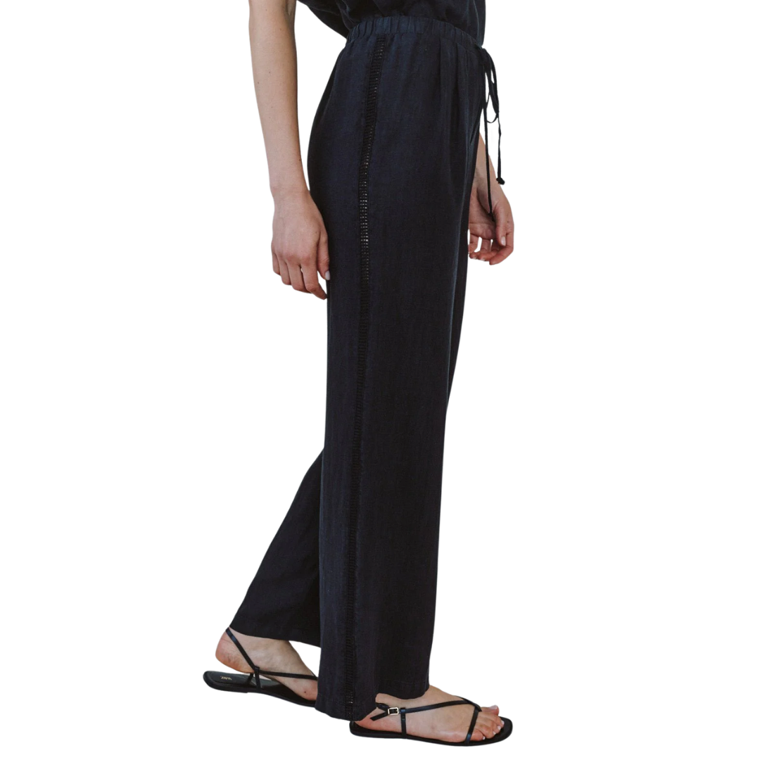 Beach Pant With Lattice Stripe in Black