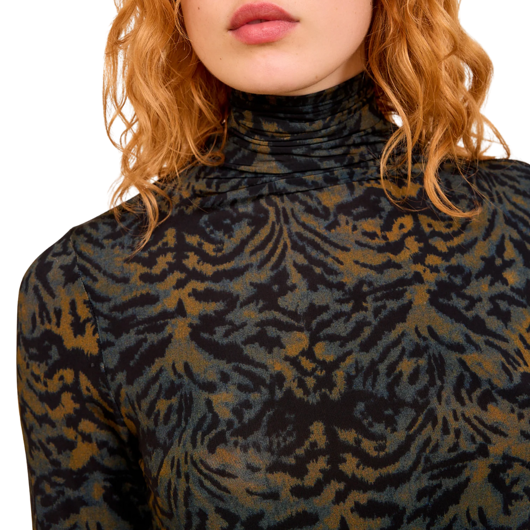 Aurelia Jersey Long Sleeve Turtleneck in Desert Jasper