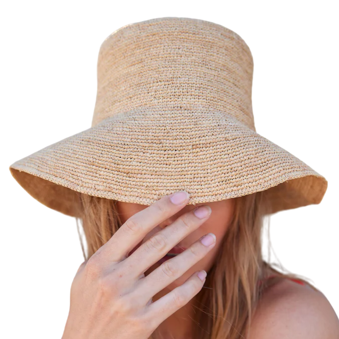 Chic Crochet Bucket Hat in Natural