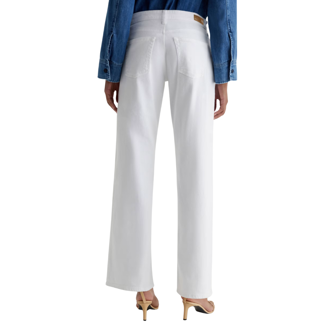 Adria in Gallery White