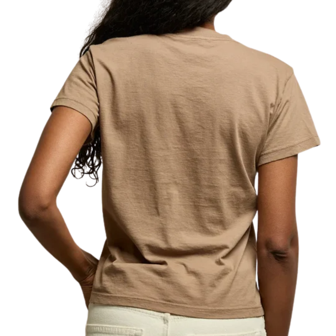 Hendrix in Mocha