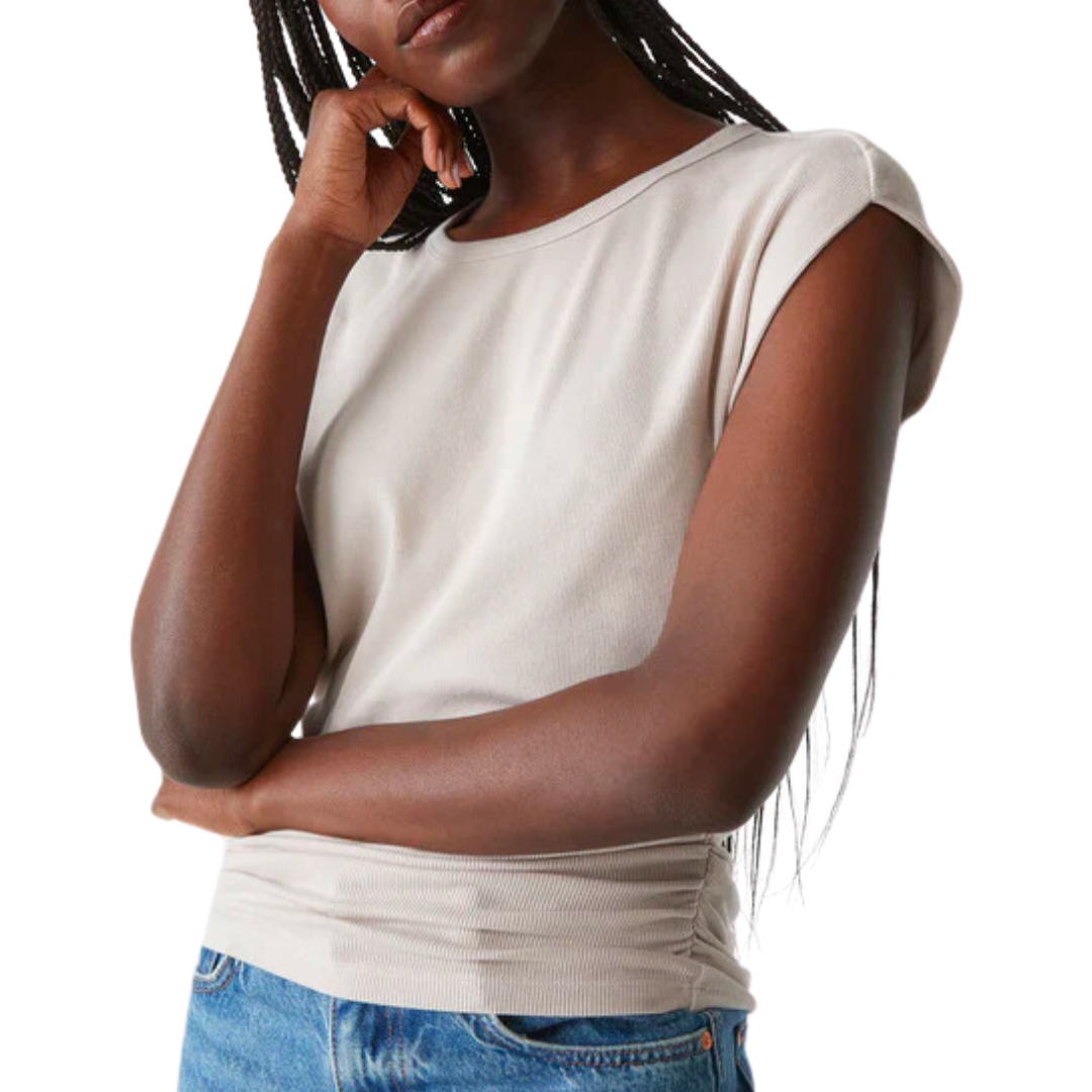 Joni Power Shoulder Tee in Cement