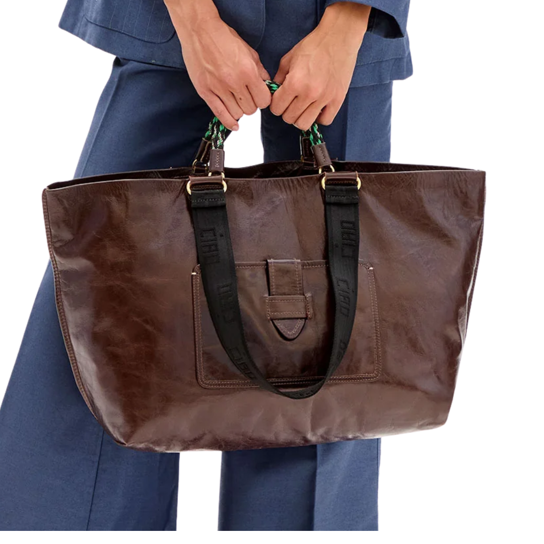 Grande Bateau Tote in Mocha