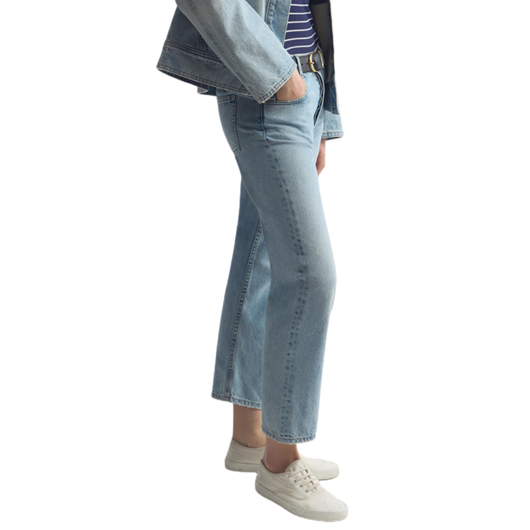 Lorimer Jean in Alice Wash