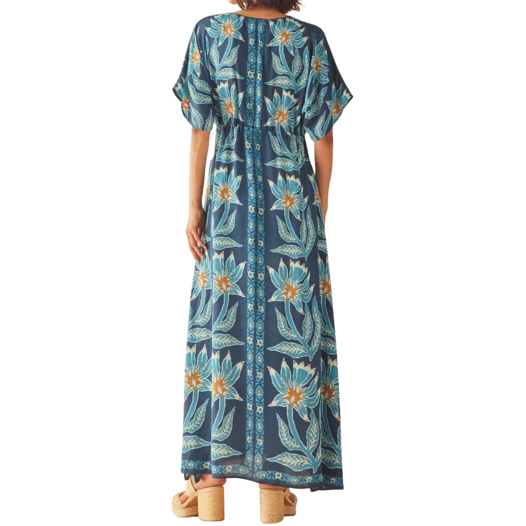 Pia Caftan in Adya Baltic
